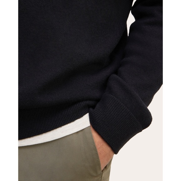 Everlane The Cashmere V-Neck Sweater Black Pullover Minimal Slim Fit Fall Winter - Picture 3 of 12